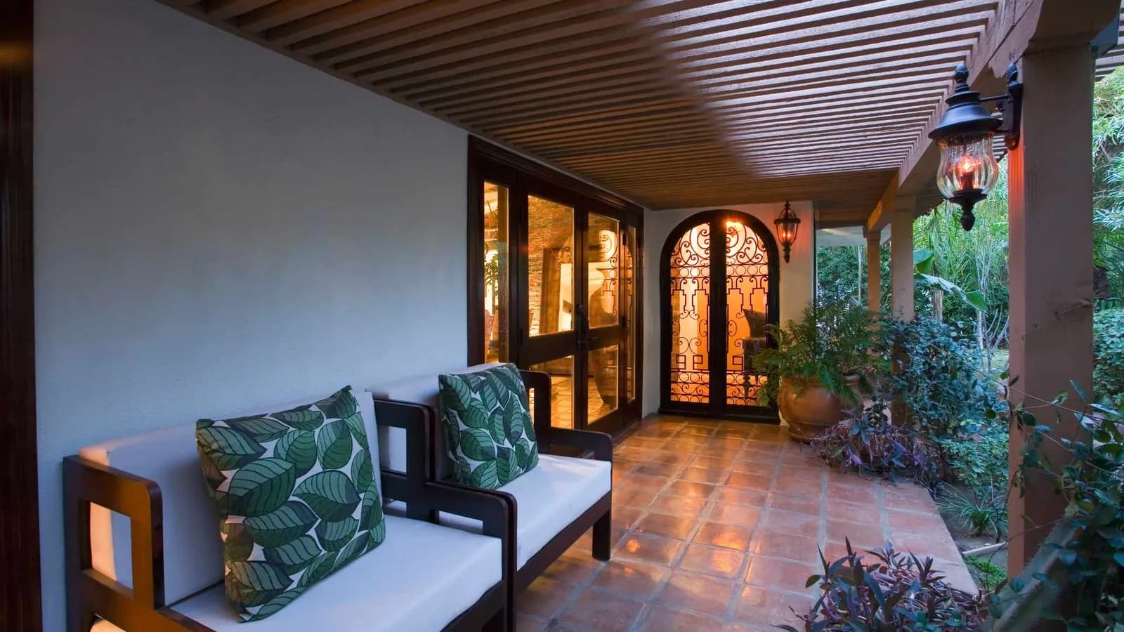 espacio exterior para casa diminuta