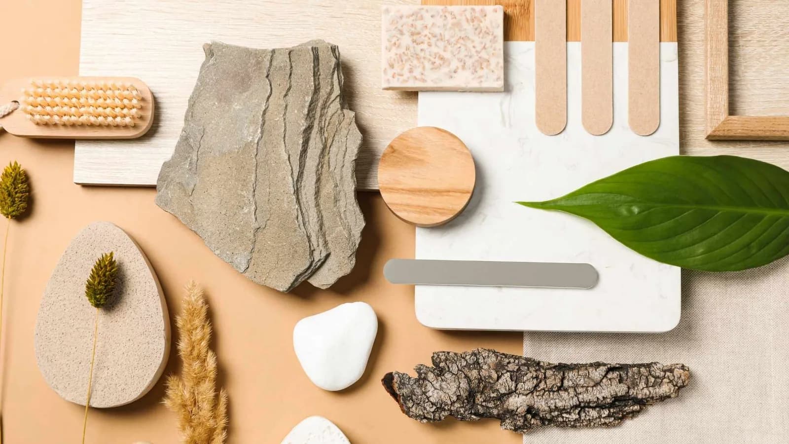 moldboard with nature inspired design