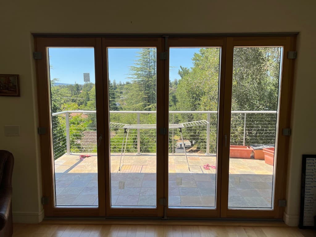 Puerta de calidad para casa pasiva, cerrada