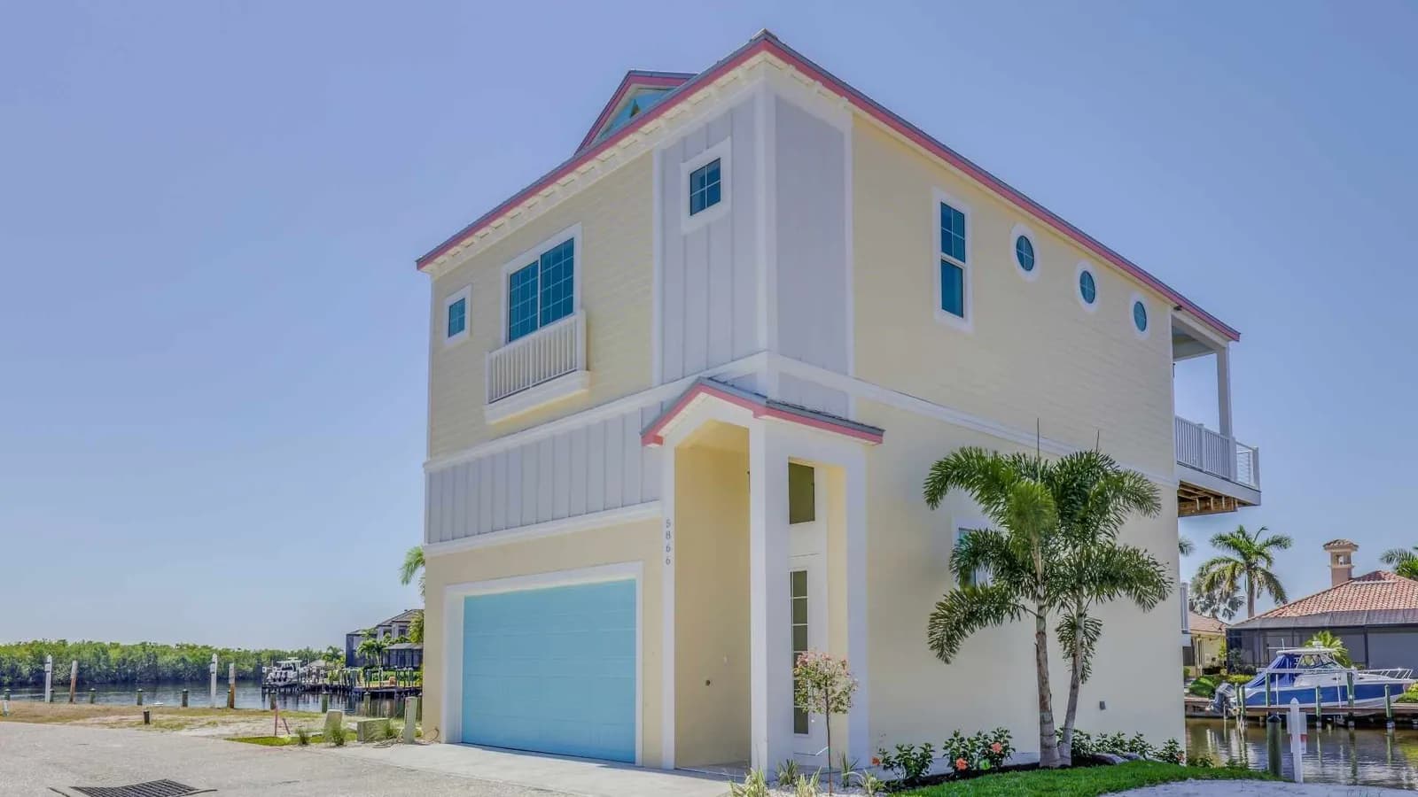 Small dwelling above garage