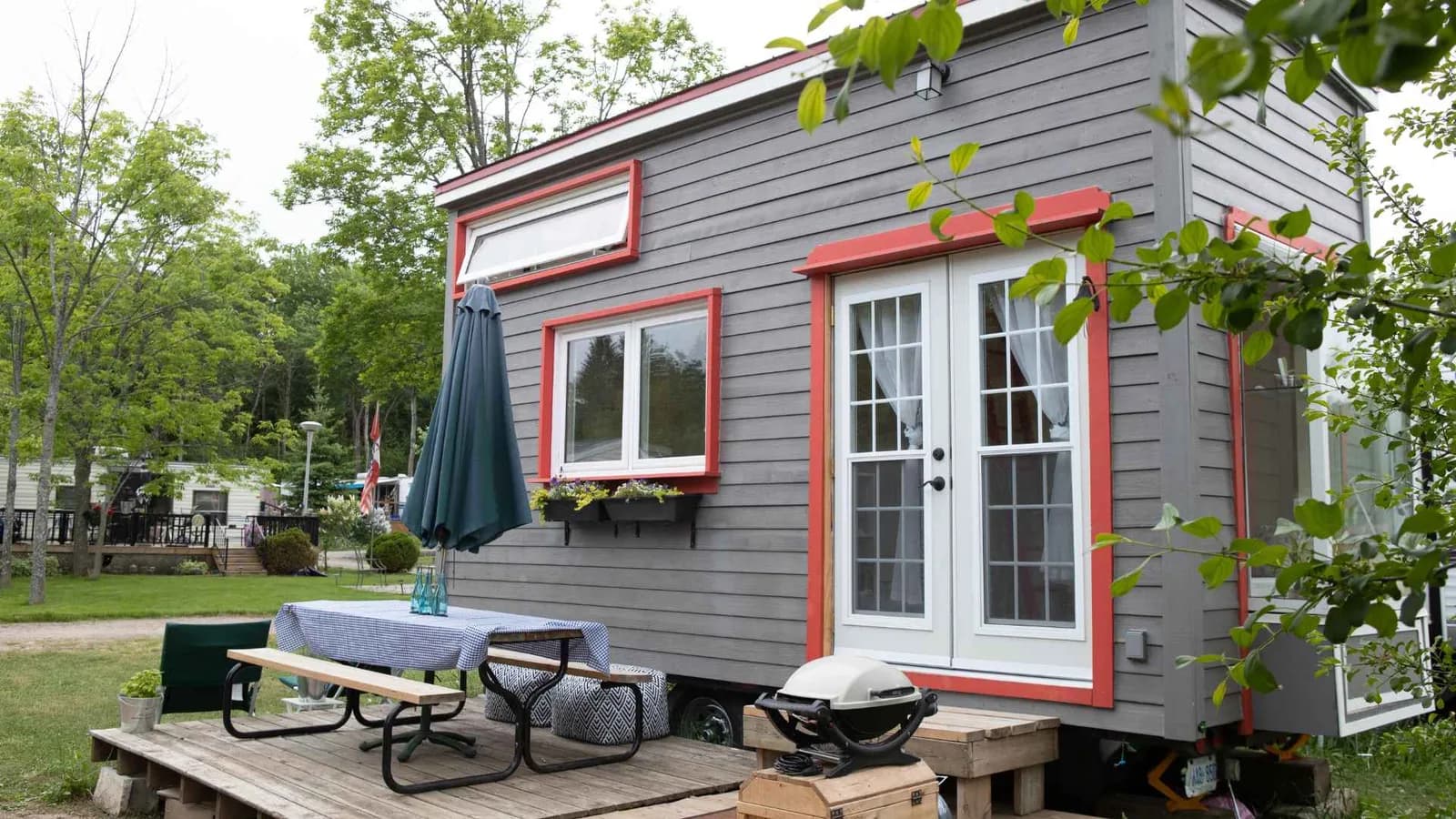 THOW tiny home on wheels