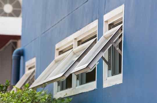 ventana abatible de toldo