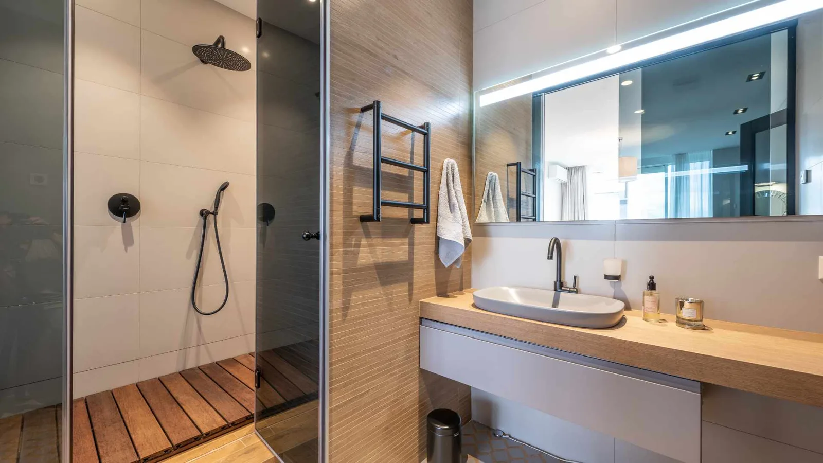 black color shower set