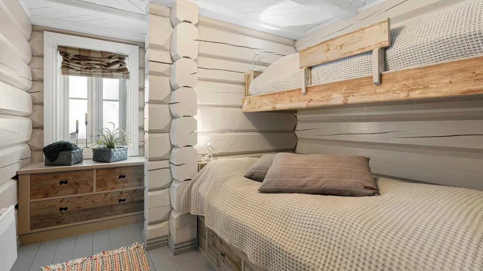 Bunk bed