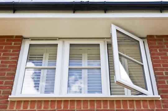 ventana de guillotina doble
