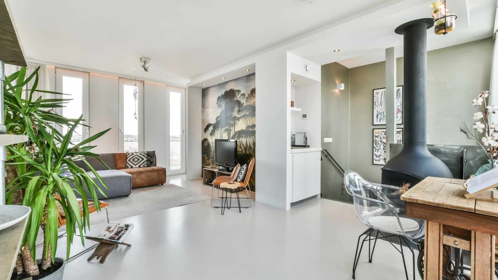 haz que el diseño interior de la casa diminuta sea muy personal