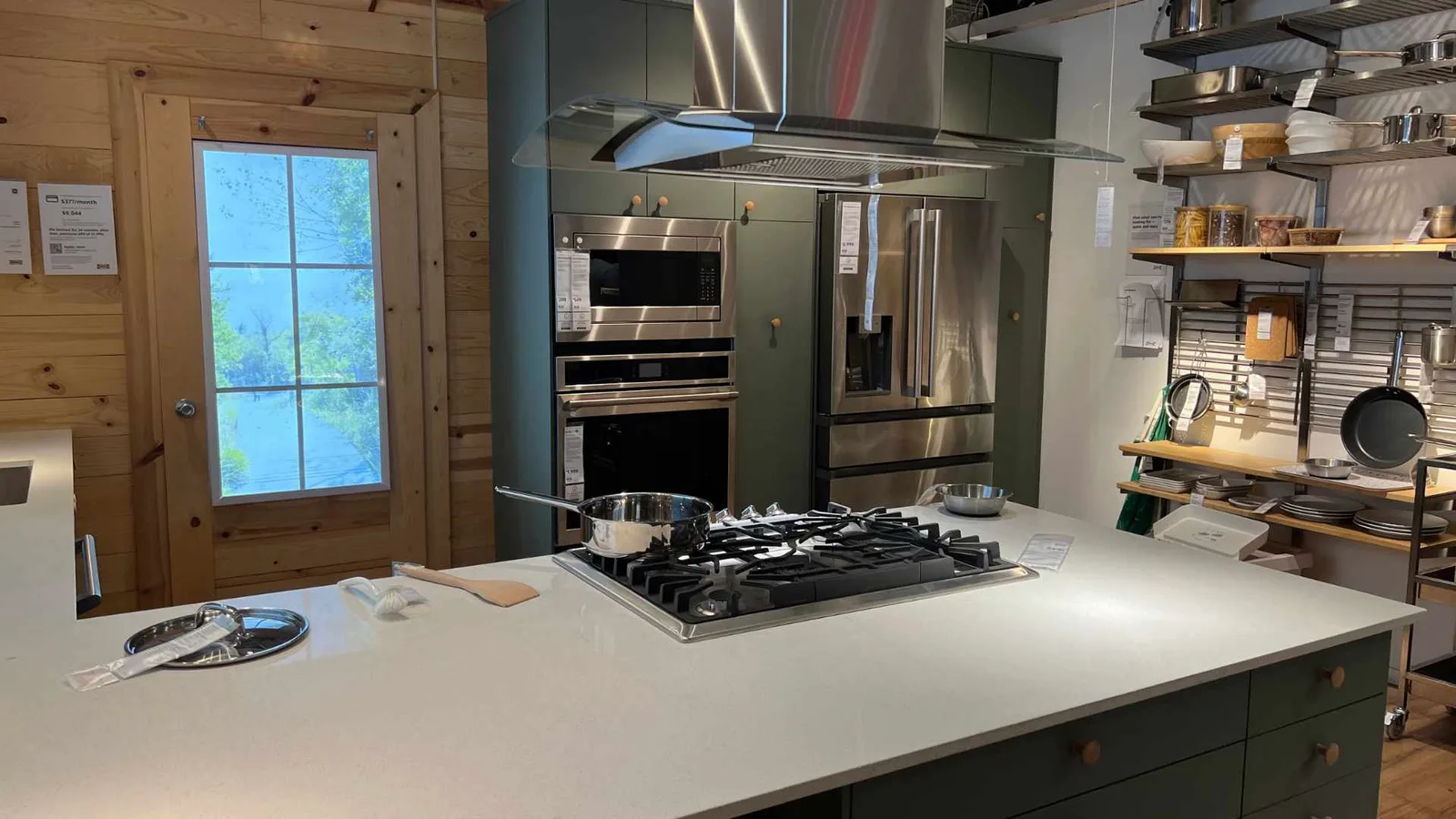 distribución práctica en una cocina de ikea